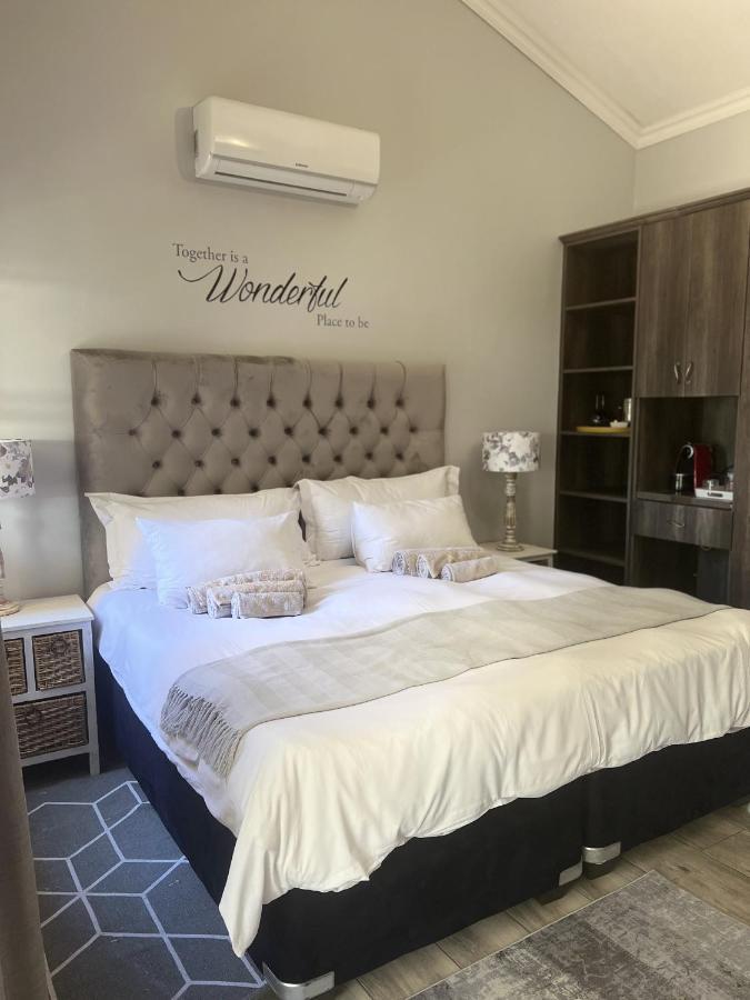 C-Vu-Cottage Cosy And Warm Private Apartment Mossel Bay Bagian luar foto